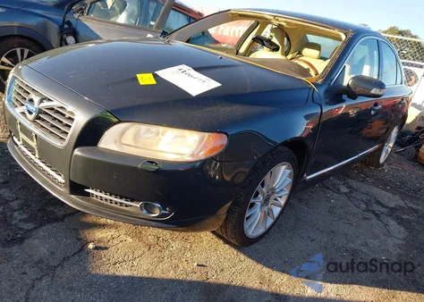 2011 Volvo S80 T6 z USA, uszkodzony, nr VIN YV1902AH5B1148420